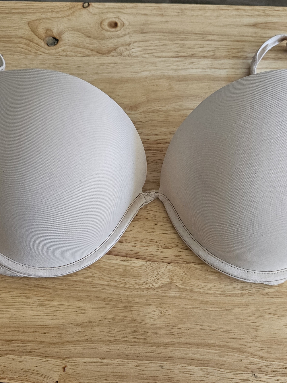 PINK Victoria's Secret Light Beige Smooth T-Shirt Bra